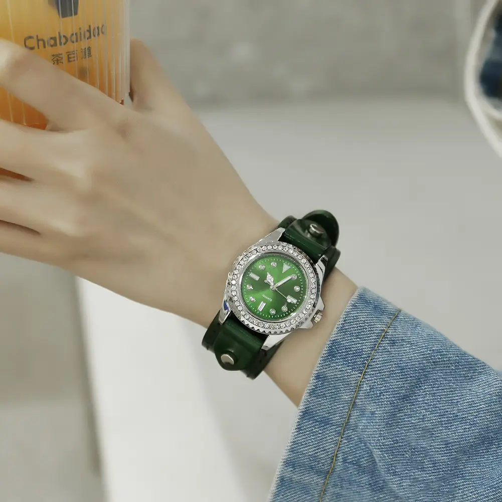 Women's Quartz Watch with Rhinestone Dial & Cowhide Strap — feature 10