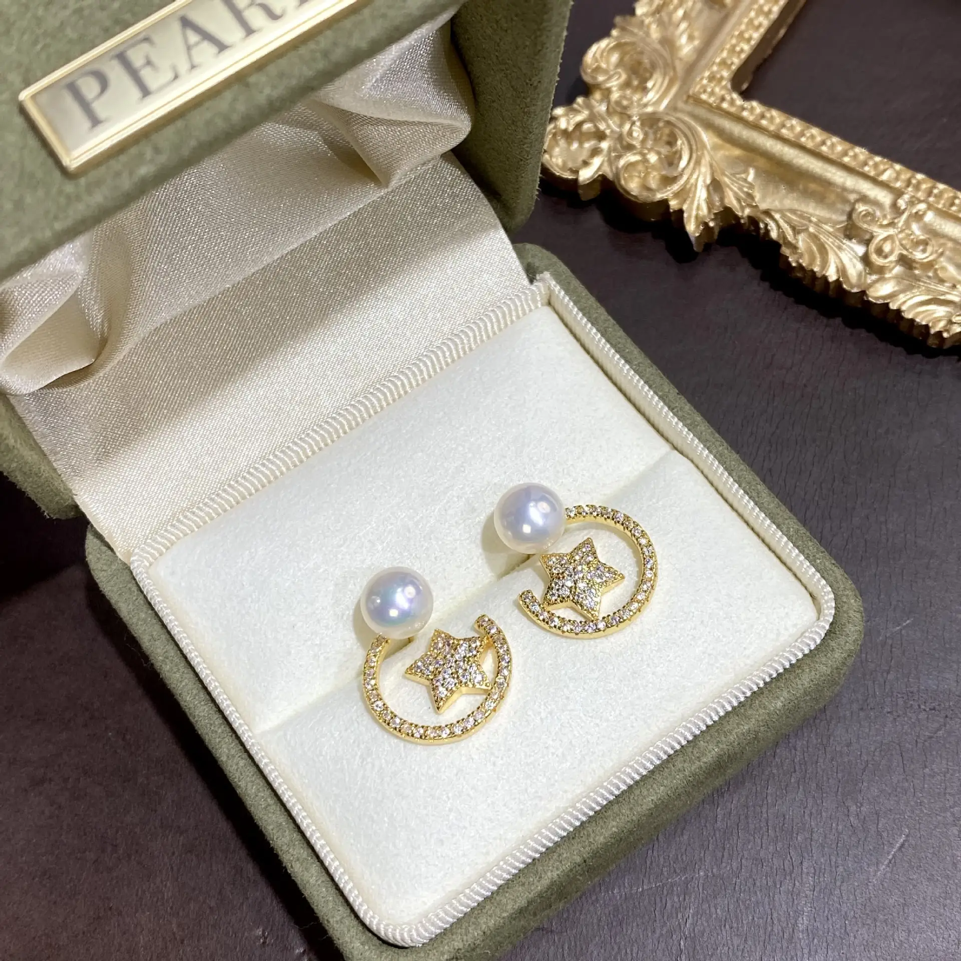 Women's Five-pointed Star Earrings with Pearl Drop