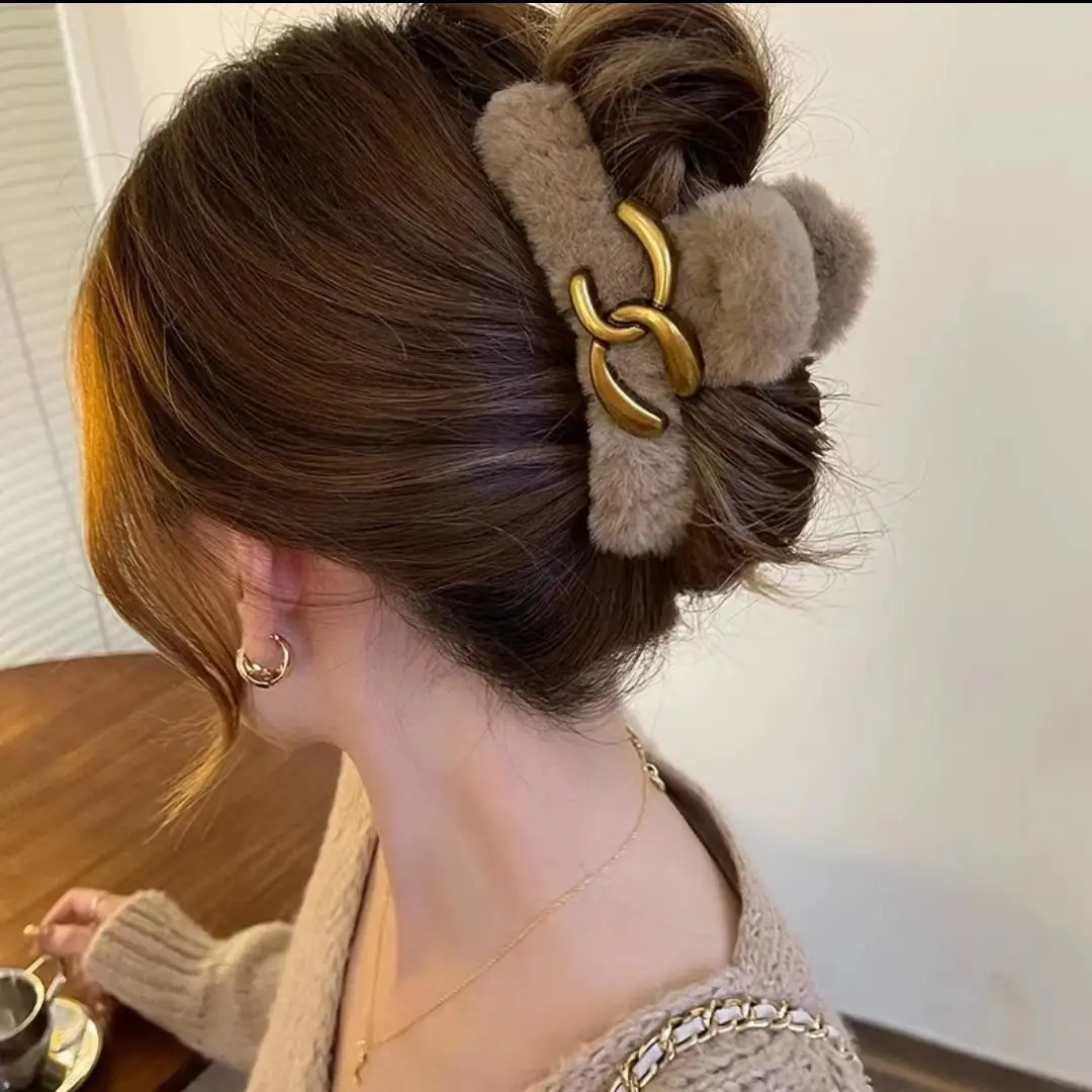 Autumn Winter Plush Hair Clips for Women — feature 4