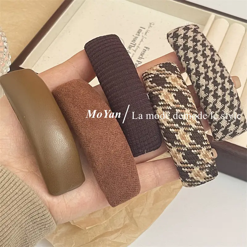 Autumn Winter Houndstooth Hair Clips for Women — feature 3