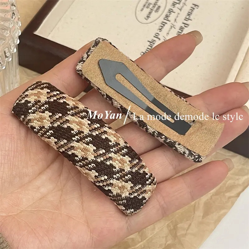 Autumn Winter Houndstooth Hair Clips for Women — feature 5