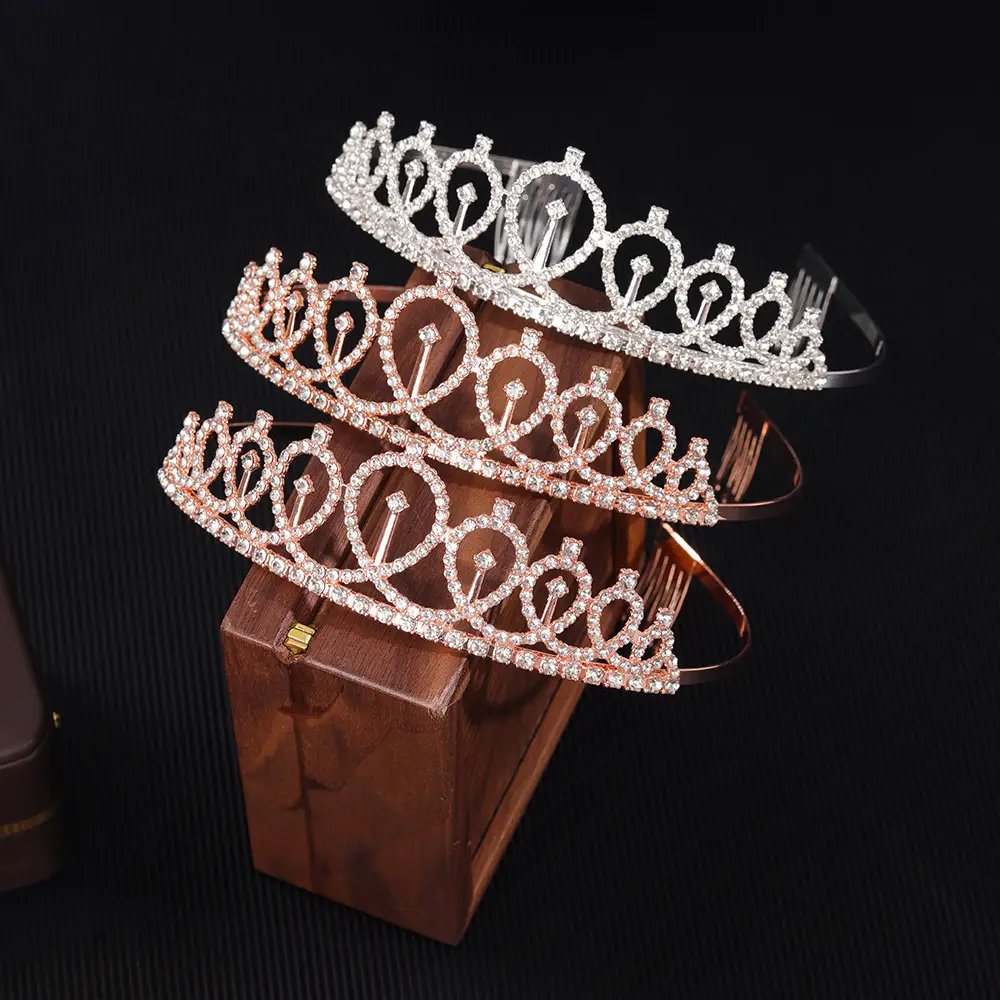 Korean Style Rhinestone Princess Crown Headdress — feature 5