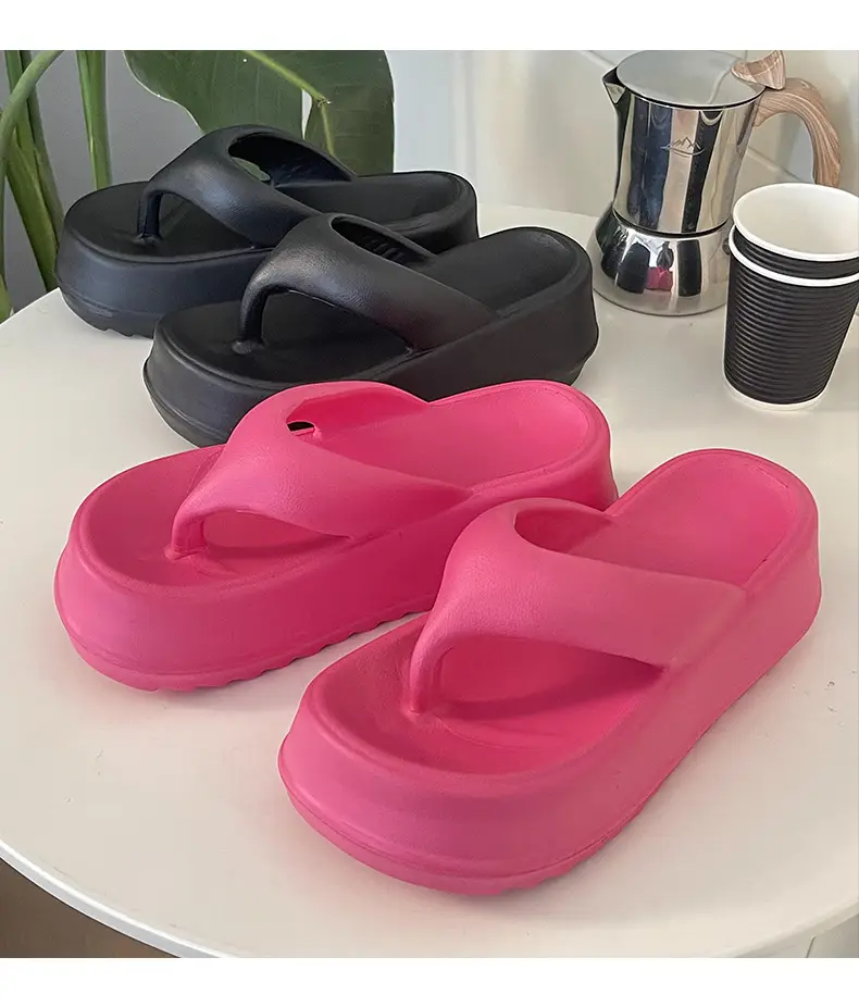 Squishy and Bouncy Feeling Sandals for Women in Summer Internet Celebrity 2023 New Heightening Thick-Soled Flip-Flops for Beach Non-Slip Outer Wear — feature 10
