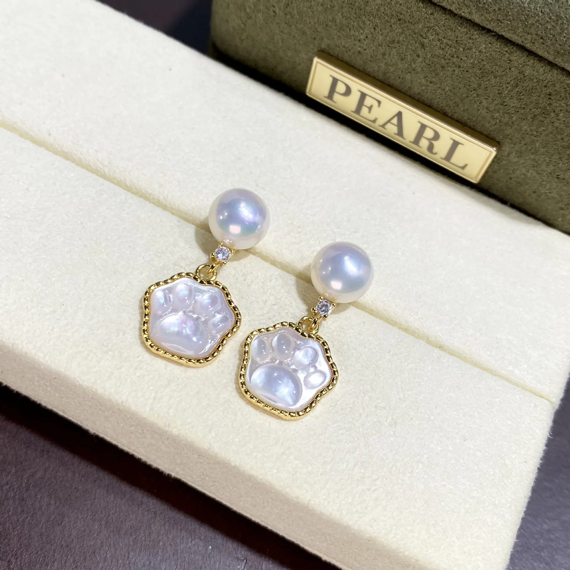 Natural Pearl Earrings High Grade Silver Pin