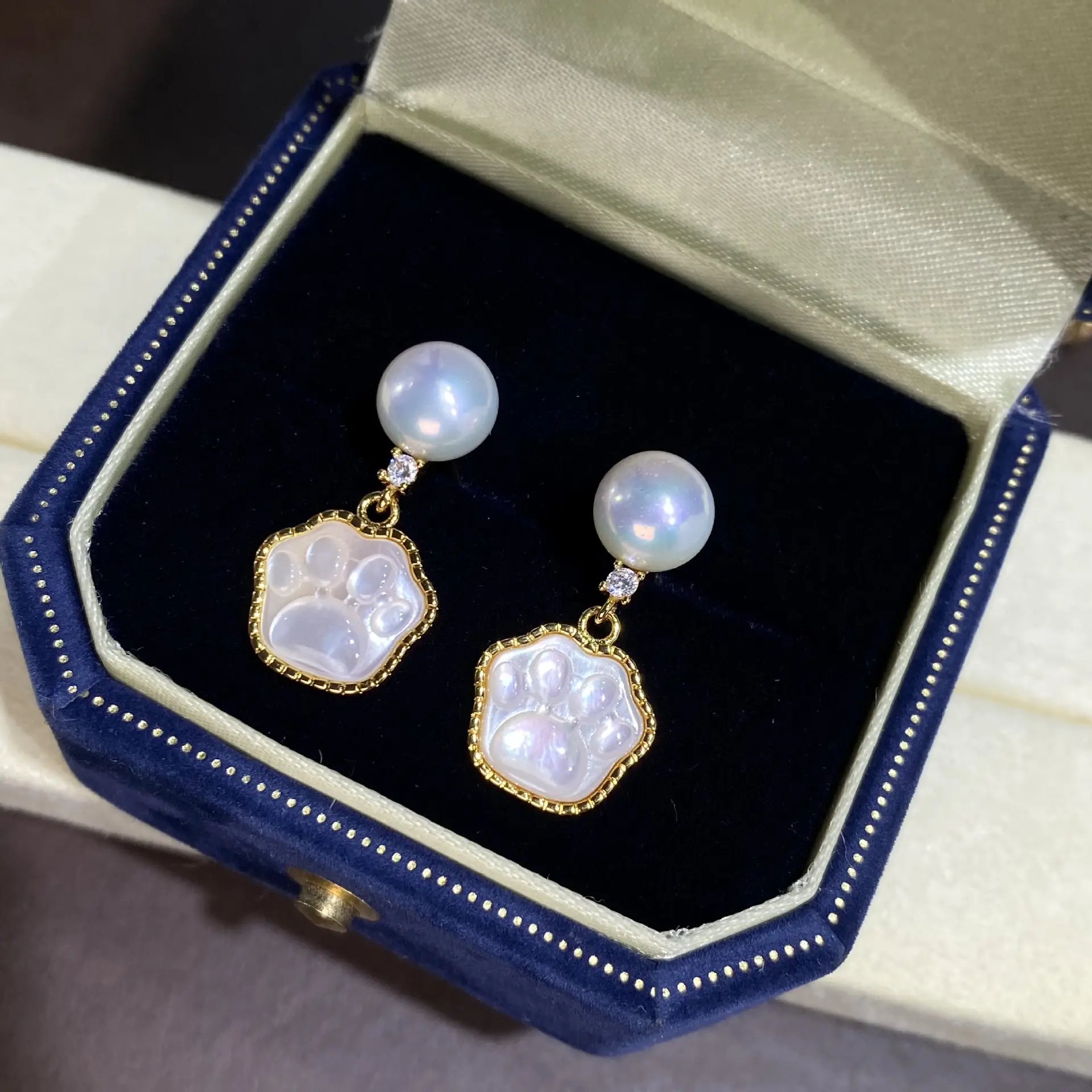 Natural Pearl Earrings High Grade Silver Pin