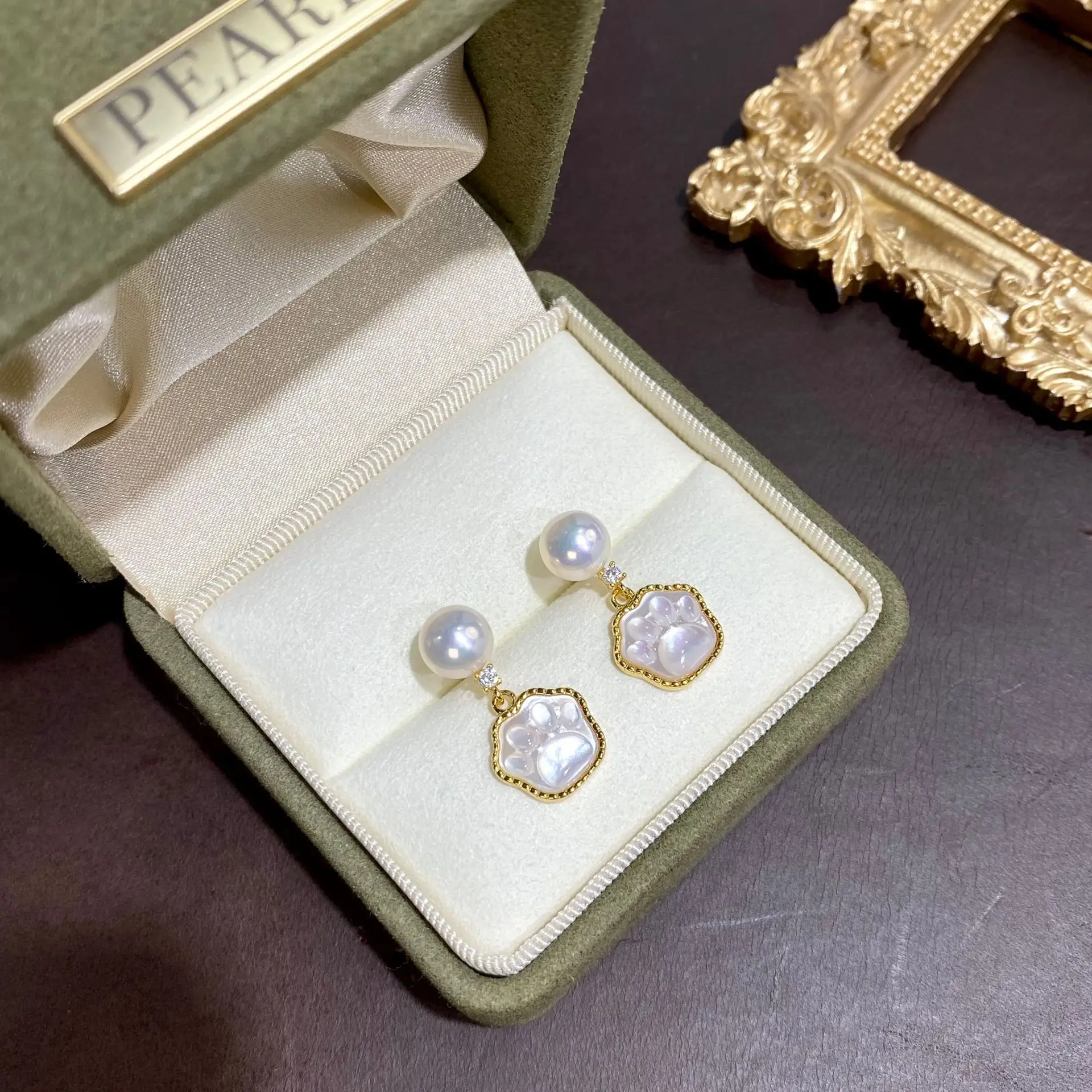 Natural Pearl Earrings High Grade Silver Pin