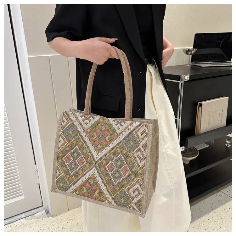 Ethnic Pattern Large Capacity Women's Tote Bag — feature 10