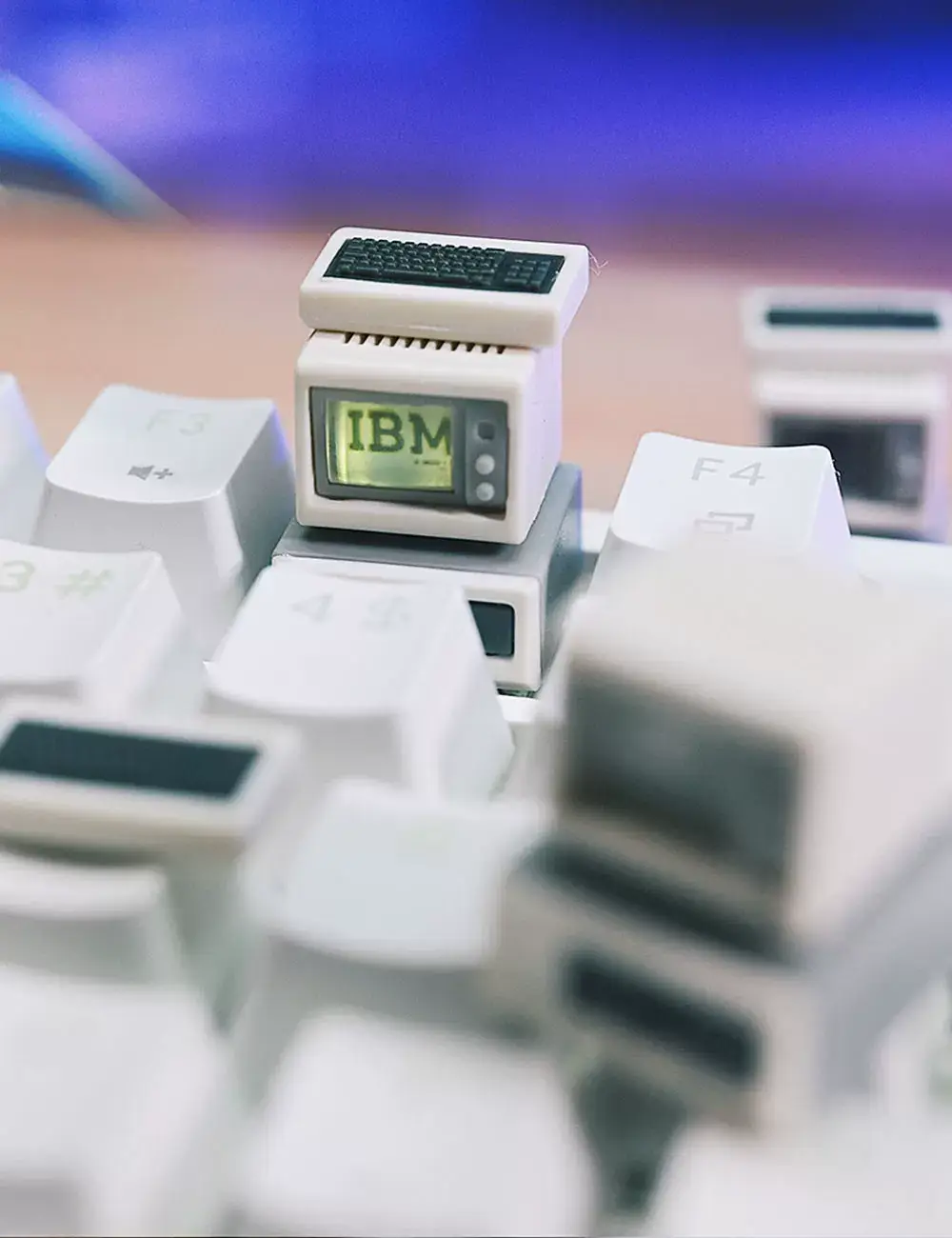 Keycap Museum mac Mita K-02 small TV keycap retro personalized transparent keycap gift mechanical keyboard — feature 13