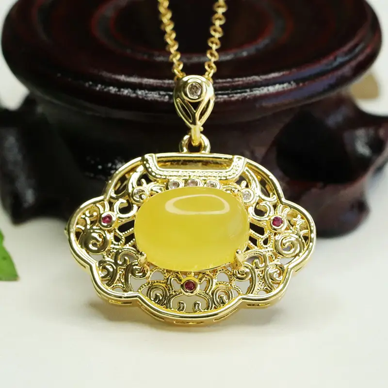 Aiyu Yellow Honey Amber Necklace with Gold Chain — feature 1