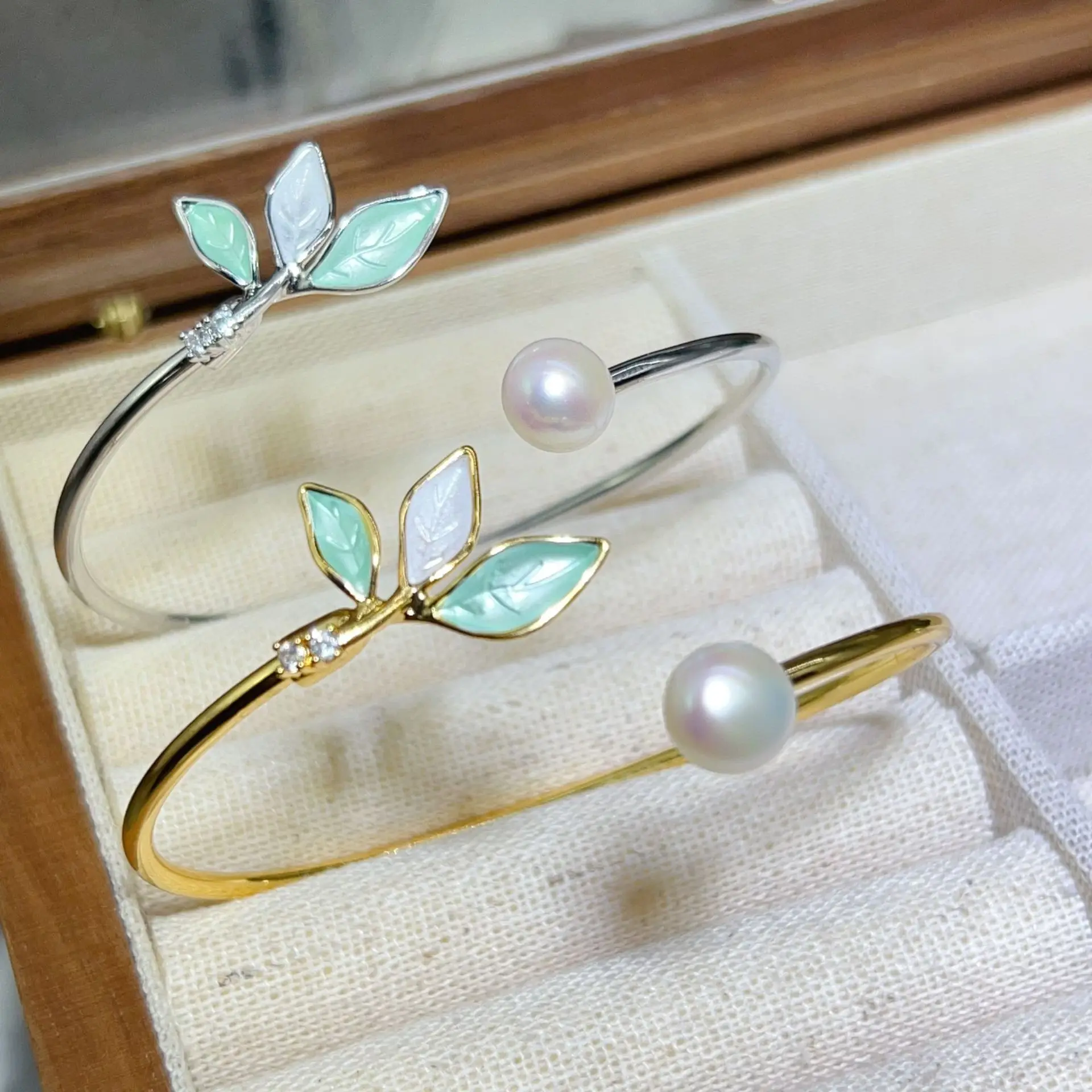 S925 Silver Pearl Leaf Earrings Necklace Ring Set - Image 11
