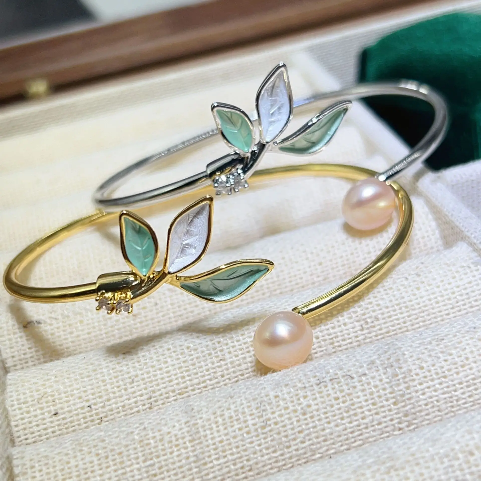 S925 Silver Pearl Leaf Earrings Necklace Ring Set - Image 12