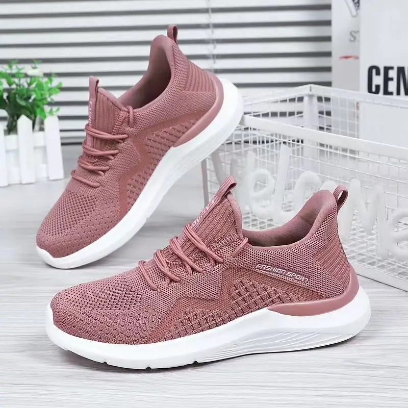 Cross-Border Wholesale Sports Shoes for Middle-Aged and Elderly Women, Flat-Soled Lightweight Walking Shoes, Old Beijing Cloth Shoes, Soft-Soled Breathable Shoes for the Elderly - Image 4