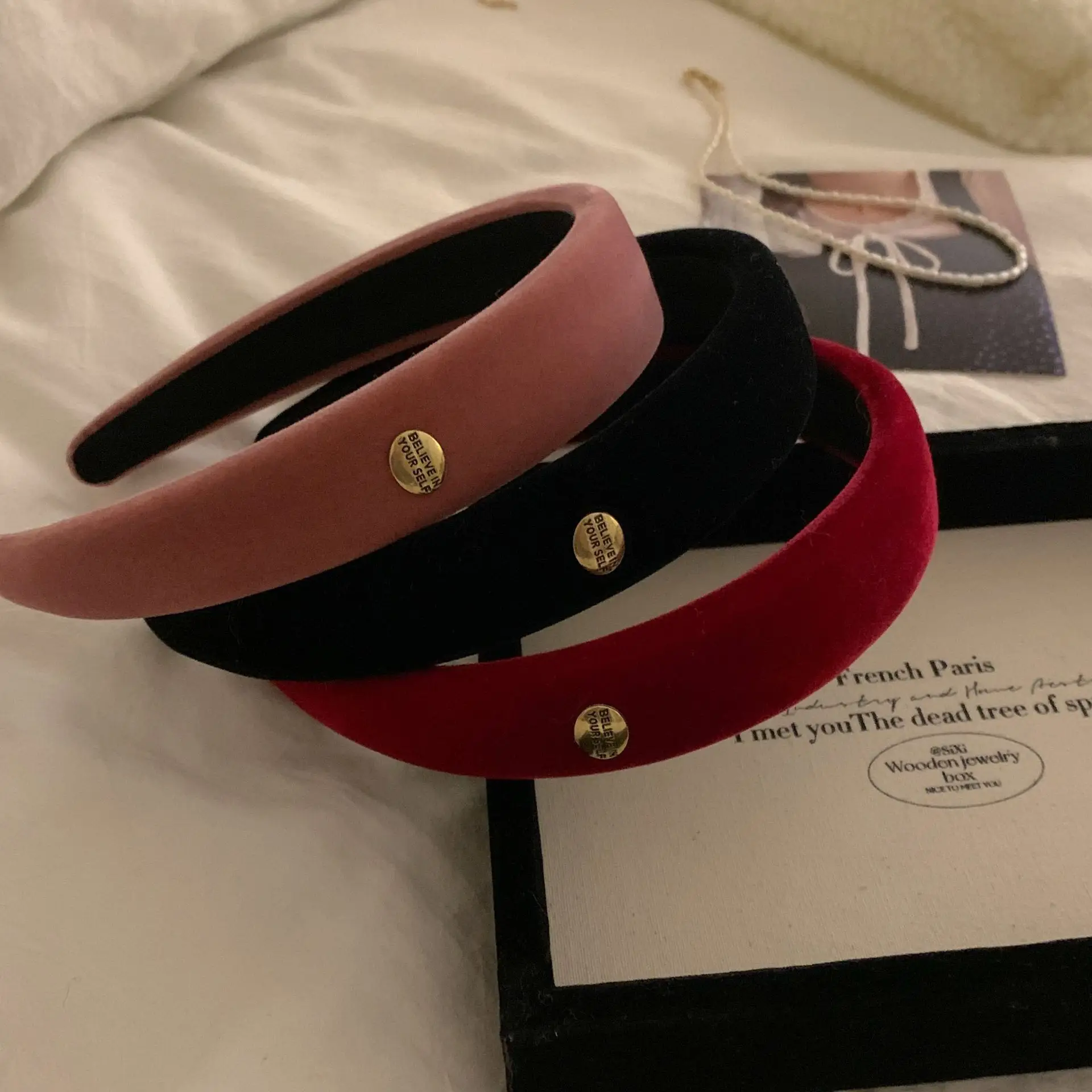 Gold Standard New Year Hairpin Headband for Women — feature 4