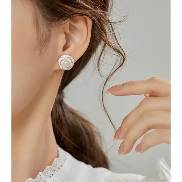 White Camellia Pearl Earrings for Women 2023 Spring Summer - Image 3