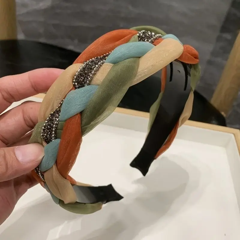 Women's Twist Retro Headband with Pearl Accents - Image 3
