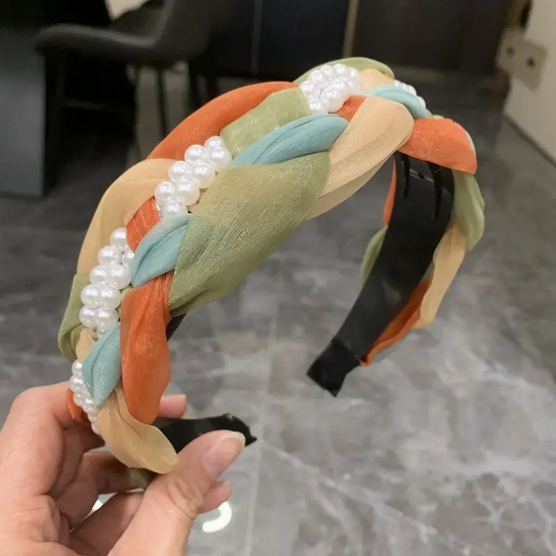 Women's Twist Retro Headband with Pearl Accents — feature 7