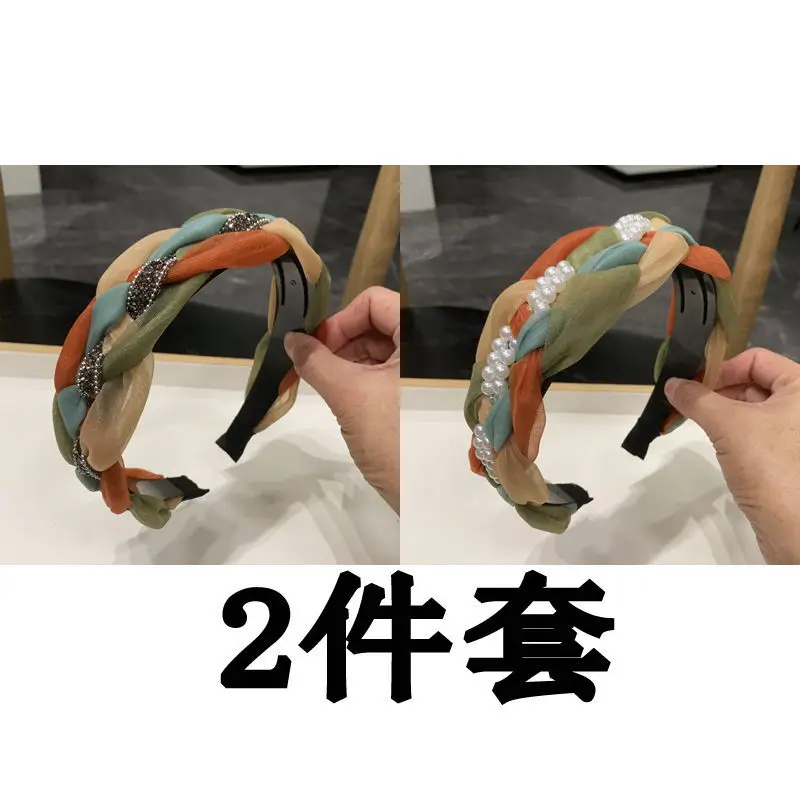 Women's Twist Retro Headband with Pearl Accents — feature 9