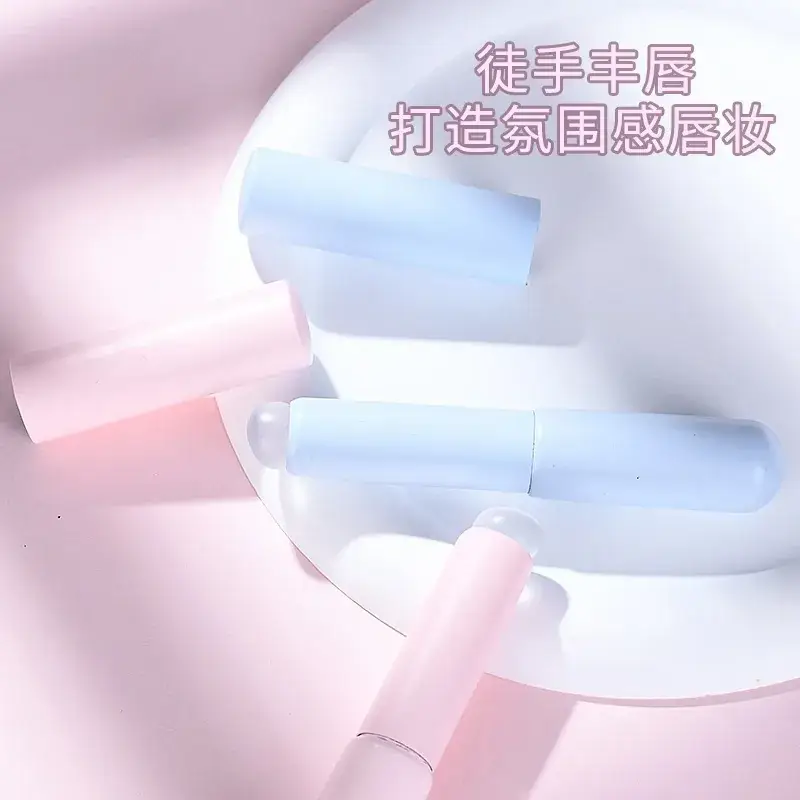 Silicone Lip Brush with Cover Q Soft Small Portable Round Head Fingertip Lipstick Blending Concealer Brush Mini Novice Makeup Brush - Image 5