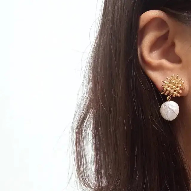 Women's Korean Style Pearl Earrings Gold Plated 14K - Image 2