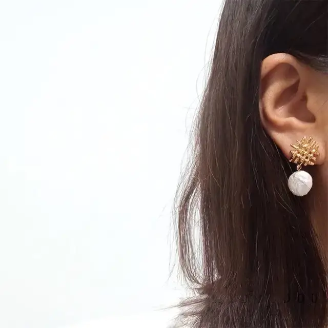 Women's Korean Style Pearl Earrings Gold Plated 14K - Image 3