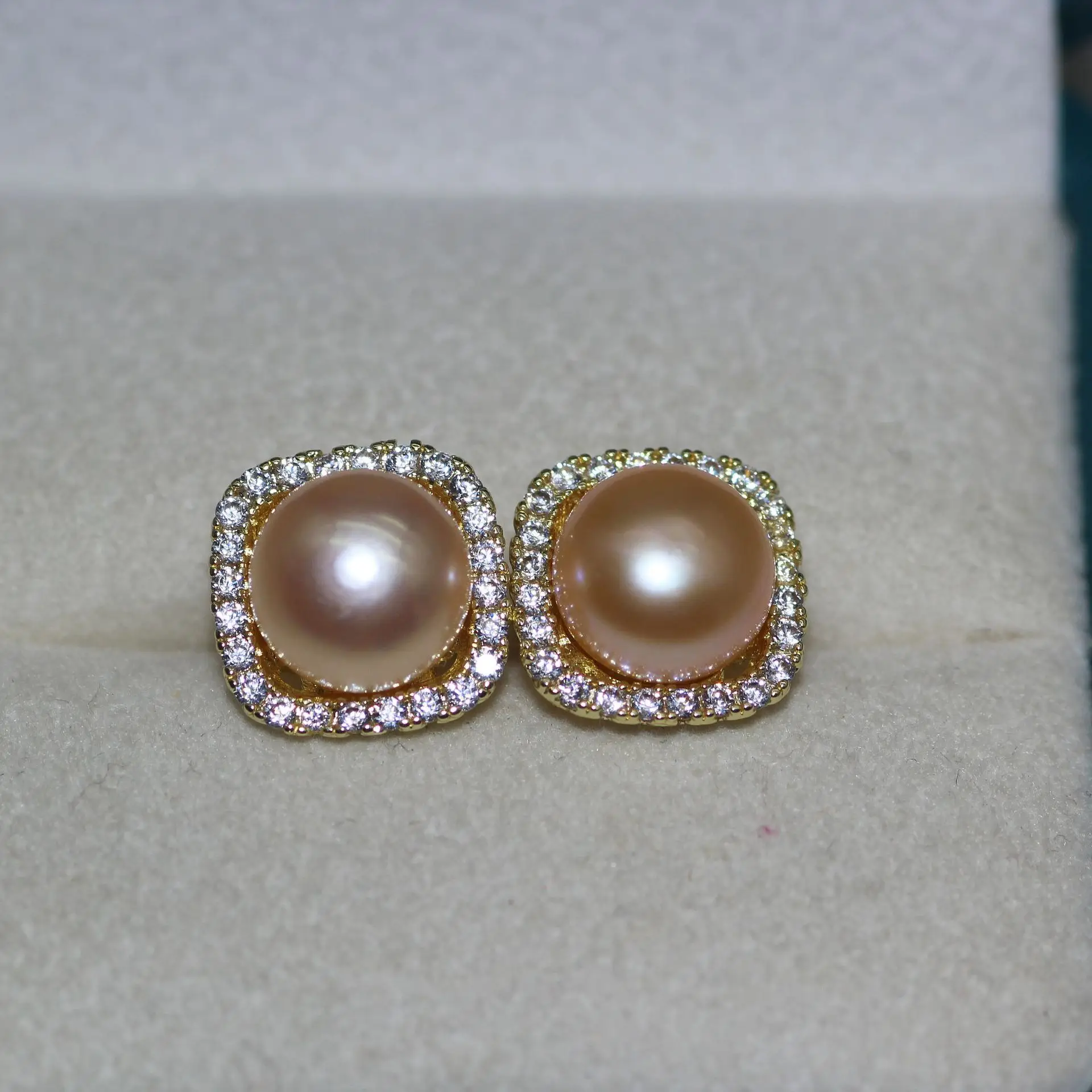 Pearl & Diamond Stud Earrings Set for Women — feature 18