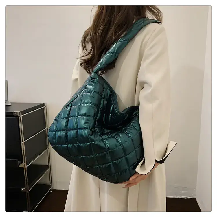 Gold Plated Quilted Shoulder Messenger Bag for Women — feature 23