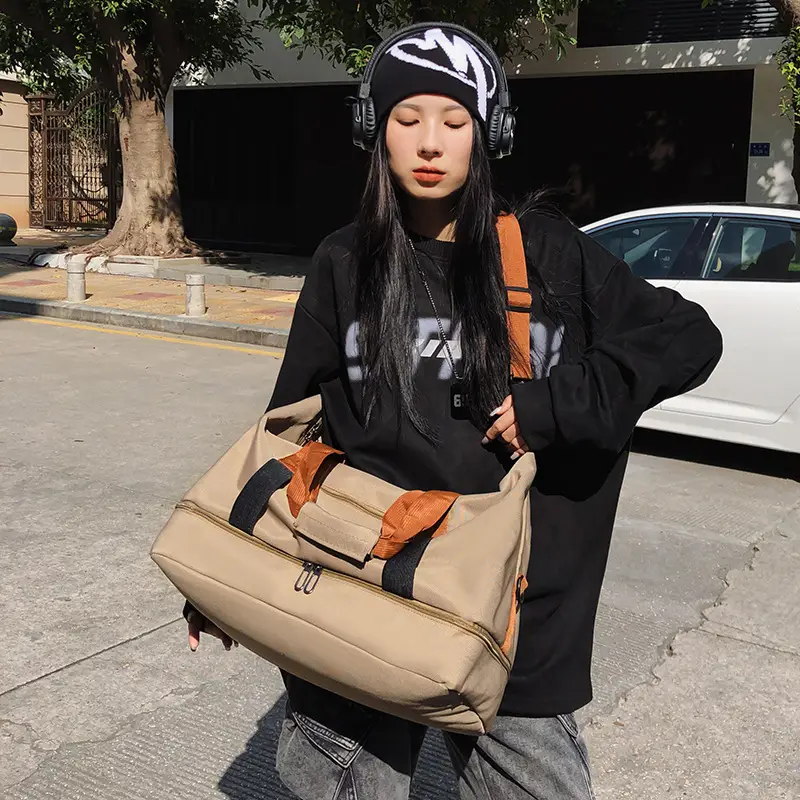 Red Wet & Dry Yoga Fitness Bag Large Capacity Women's Messenger — feature 26