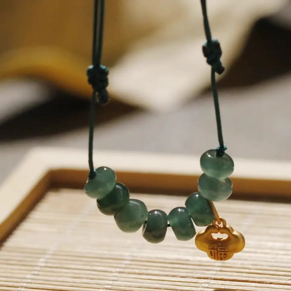 Ice Jade Beaded Bracelet with Drop Pendant - Image 4