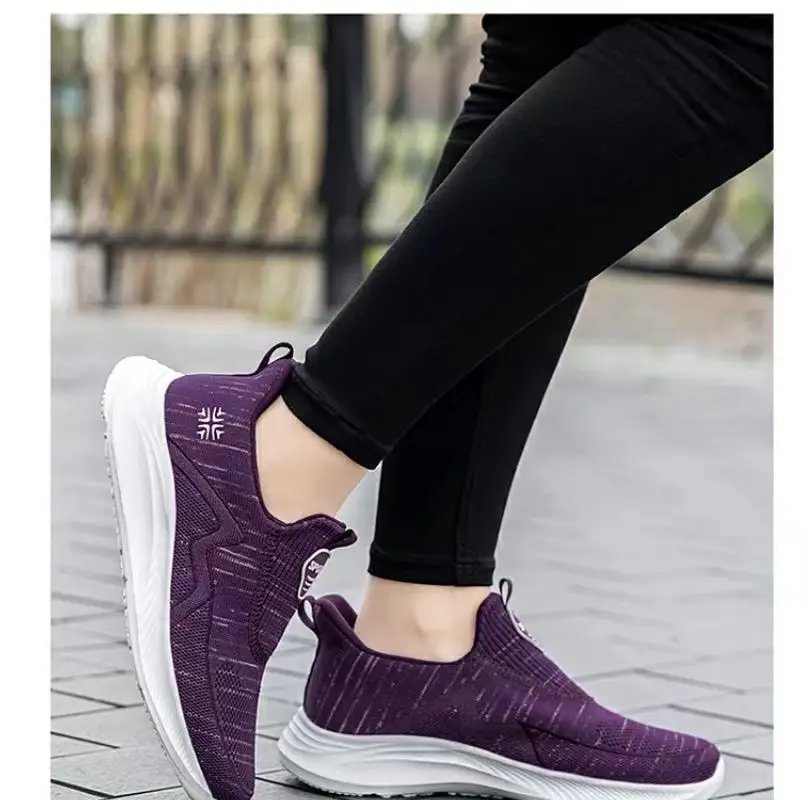 Women's Shoes Wholesale for Export, Lightweight, Breathable, Slip-On Flat Walking Shoes, Outdoor Casual Walking Sneakers for Women — feature 40