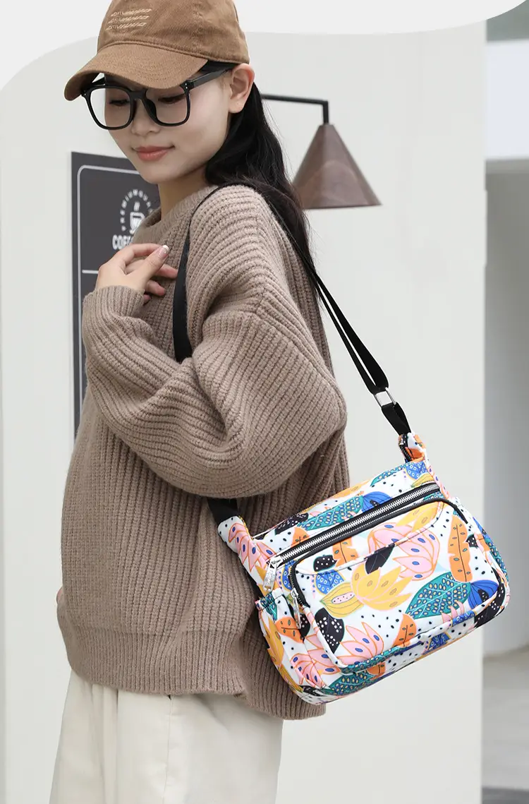 Printed Waterproof Multi-Compartment Women's Crossbody Bag — feature 5