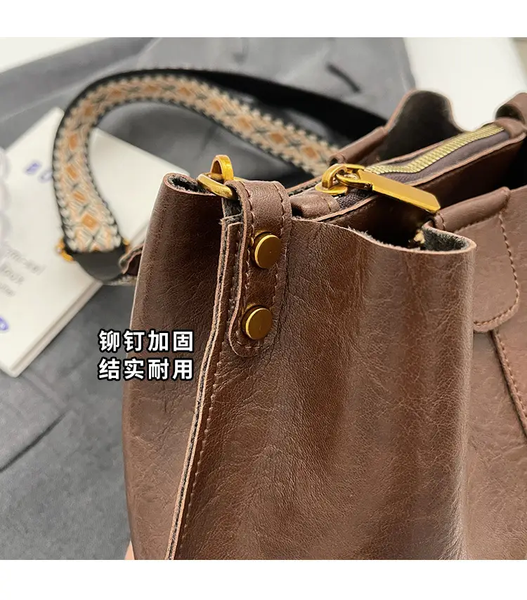 Women Bucket Bag Retro Niche Design 2023 — feature 5