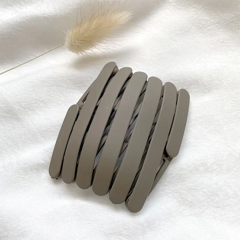 Retractable Black Hair Grottoes Toothed Non-Slip Headband - Image 5