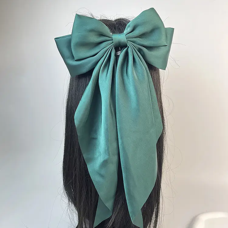 Elegant White Satin Hair Clip with Big Bow Design — feature 25