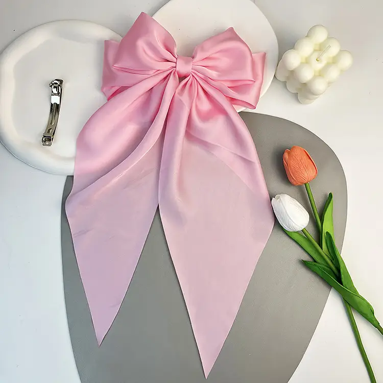 Elegant White Satin Hair Clip with Big Bow Design — feature 3