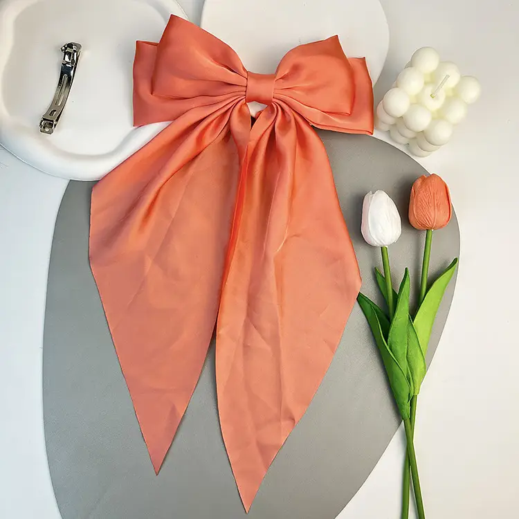Elegant White Satin Hair Clip with Big Bow Design — feature 5
