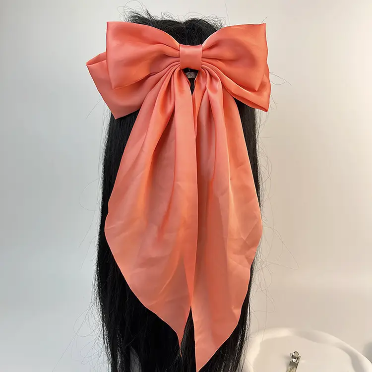 Elegant White Satin Hair Clip with Big Bow Design — feature 6