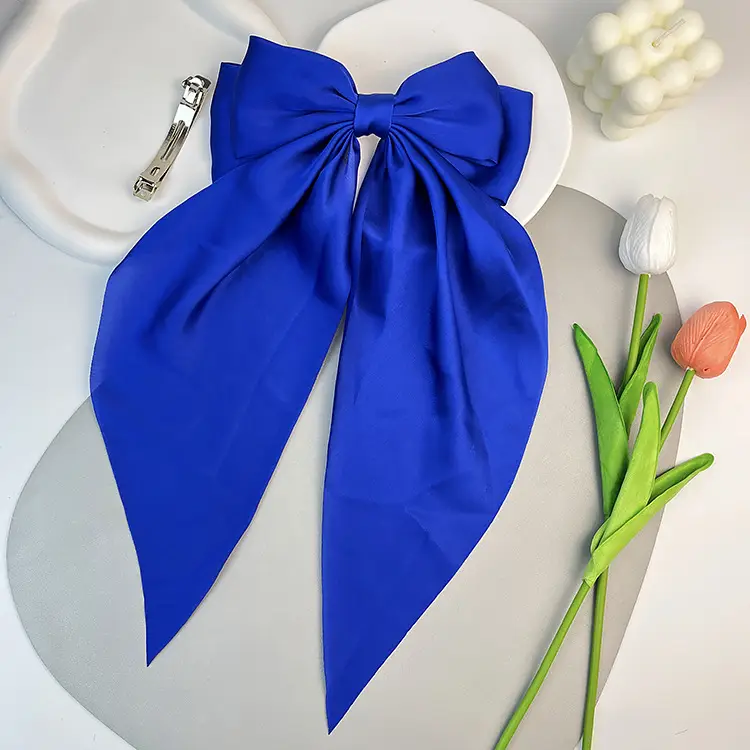 Elegant White Satin Hair Clip with Big Bow Design