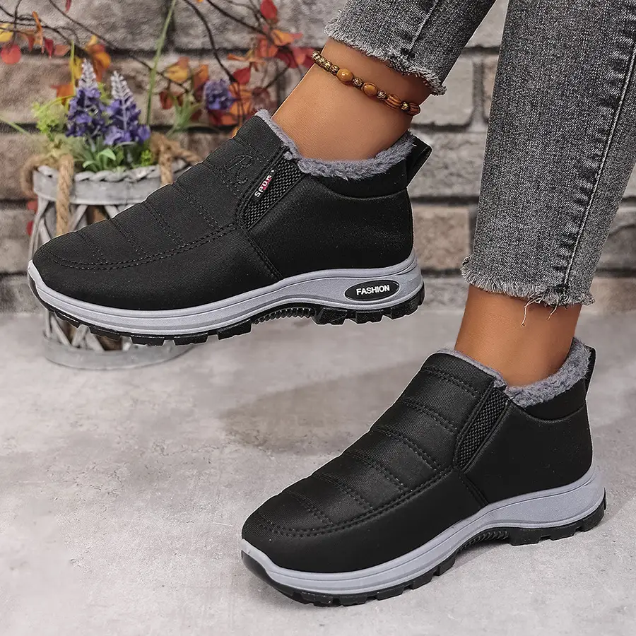 Middle-Aged and Elderly Cotton Shoes for Men and Women, Fleece-Lined Old Beijing Cloth Shoes, Thickened and Warm, Women's Low-Top Cold-Proof, Same Style as Export Models - Image 6