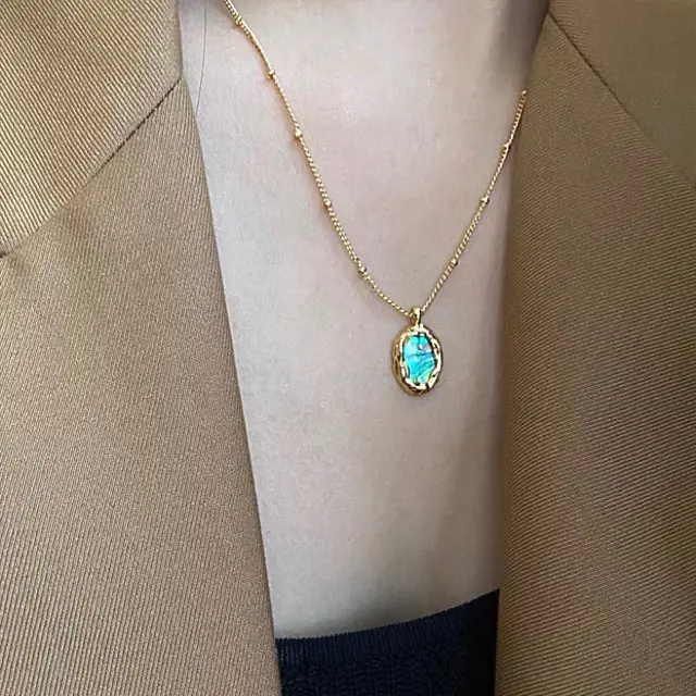 Double Sided Shell Necklace for Women Gold Plated - Image 6
