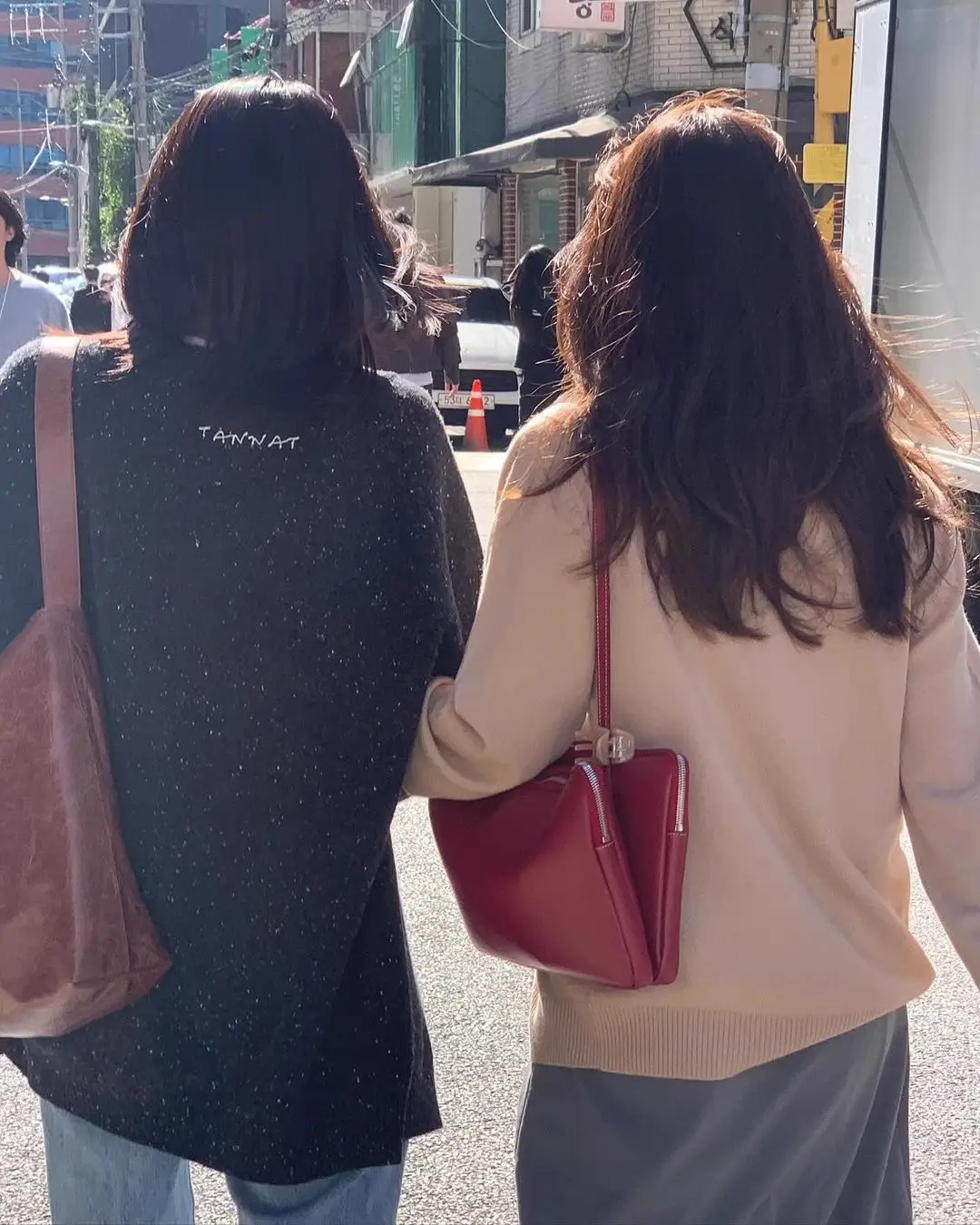 Red Crossbody Shoulder Bag for Women — feature 7