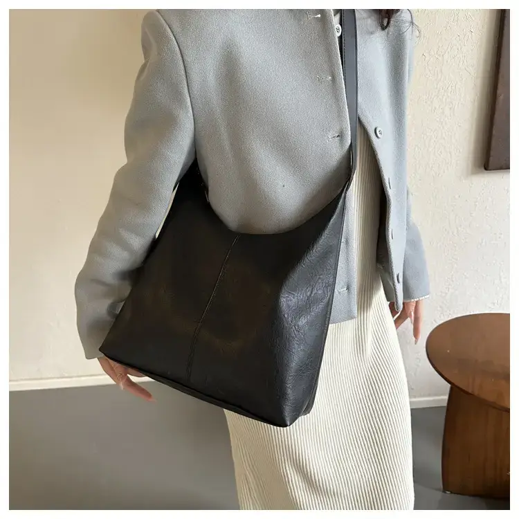 Brown Canvas Shoulder Bag for Women 2022 - Image 6