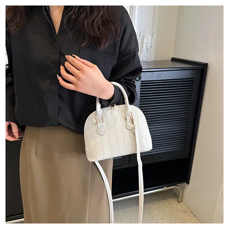 Elegant White Croc Leather Shoulder Bag for Women — feature 17