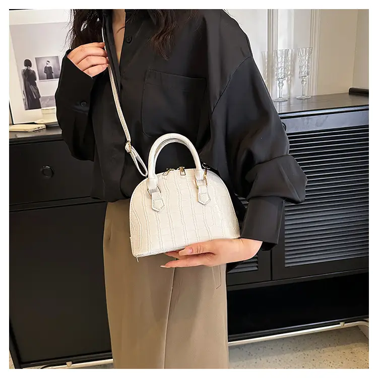 Elegant White Croc Leather Shoulder Bag for Women — feature 20