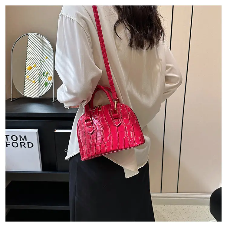 Elegant White Croc Leather Shoulder Bag for Women — feature 22
