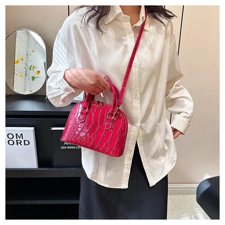 Elegant White Croc Leather Shoulder Bag for Women — feature 23