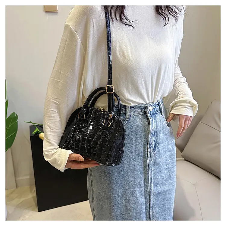 Elegant White Croc Leather Shoulder Bag for Women — feature 26