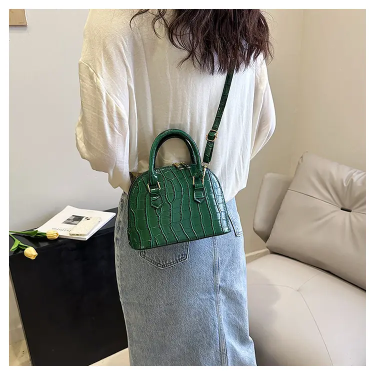 Elegant White Croc Leather Shoulder Bag for Women — feature 32