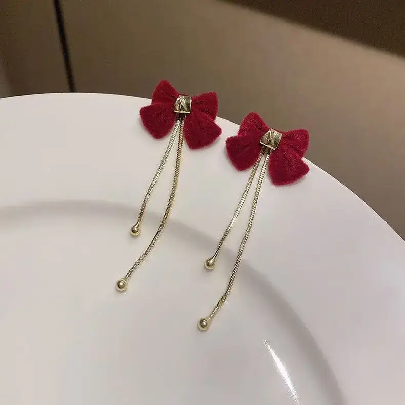 Black Bow Pearl Tassel Earrings for Women — feature 2