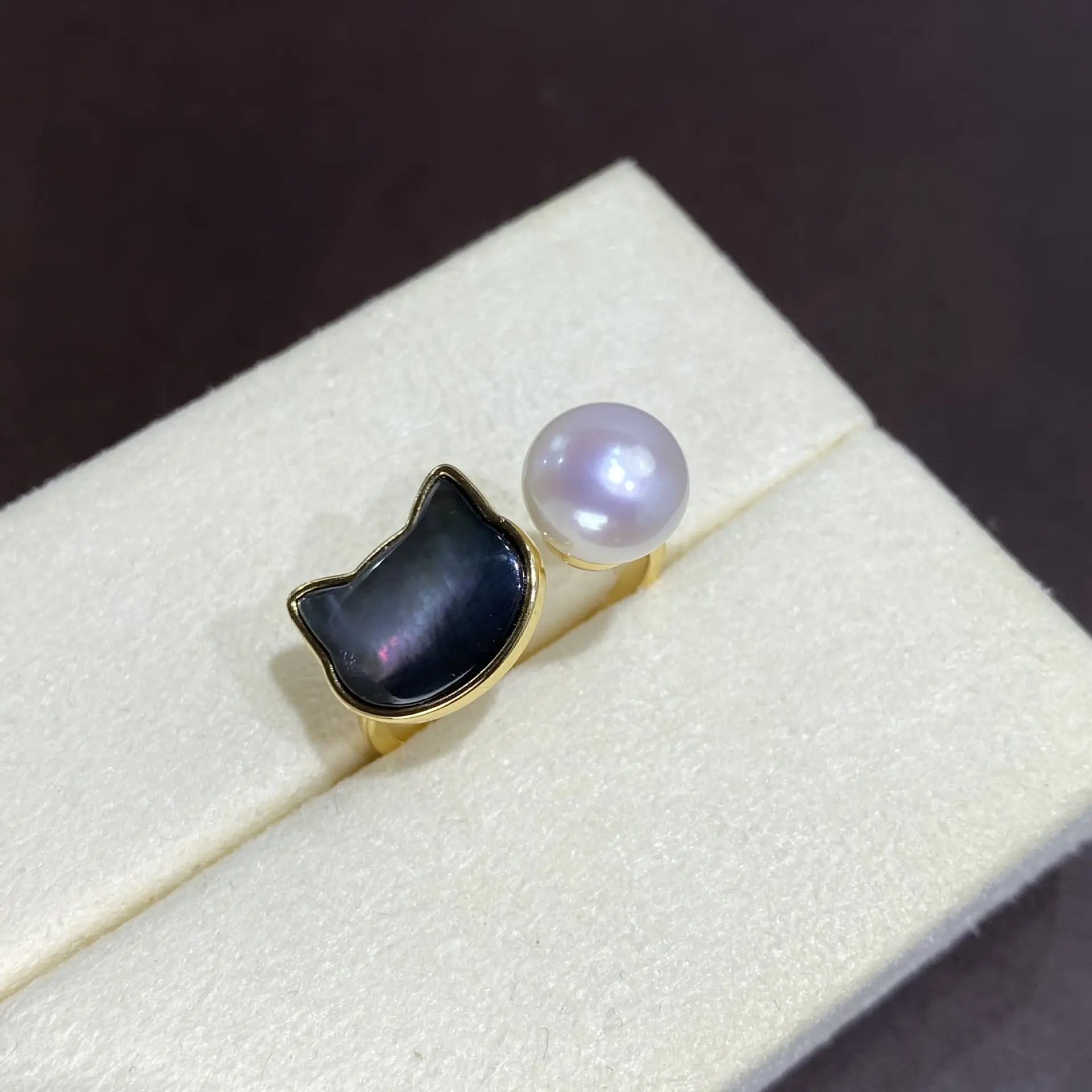 Women's Black Cat Pearl Earrings Set S925 Gold - Image 2
