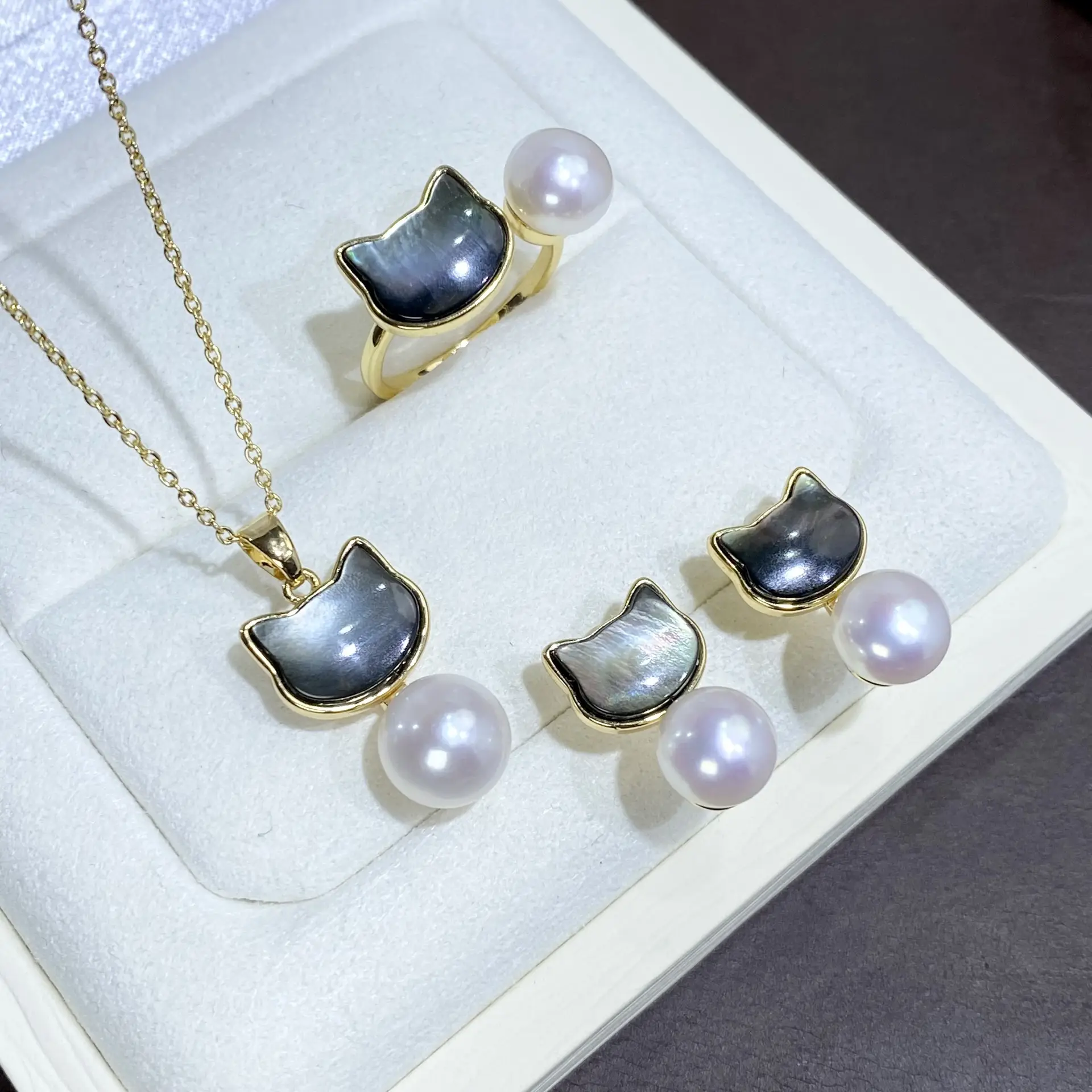 Women's Black Cat Pearl Earrings Set S925 Gold - Image 5